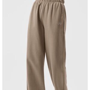 Alo Yoga Tan Sweatpants